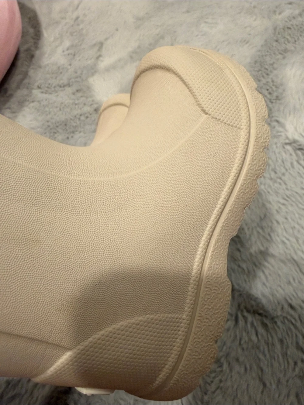 Toddler size 5 Cream Waterproof Pull-On Rain Boots